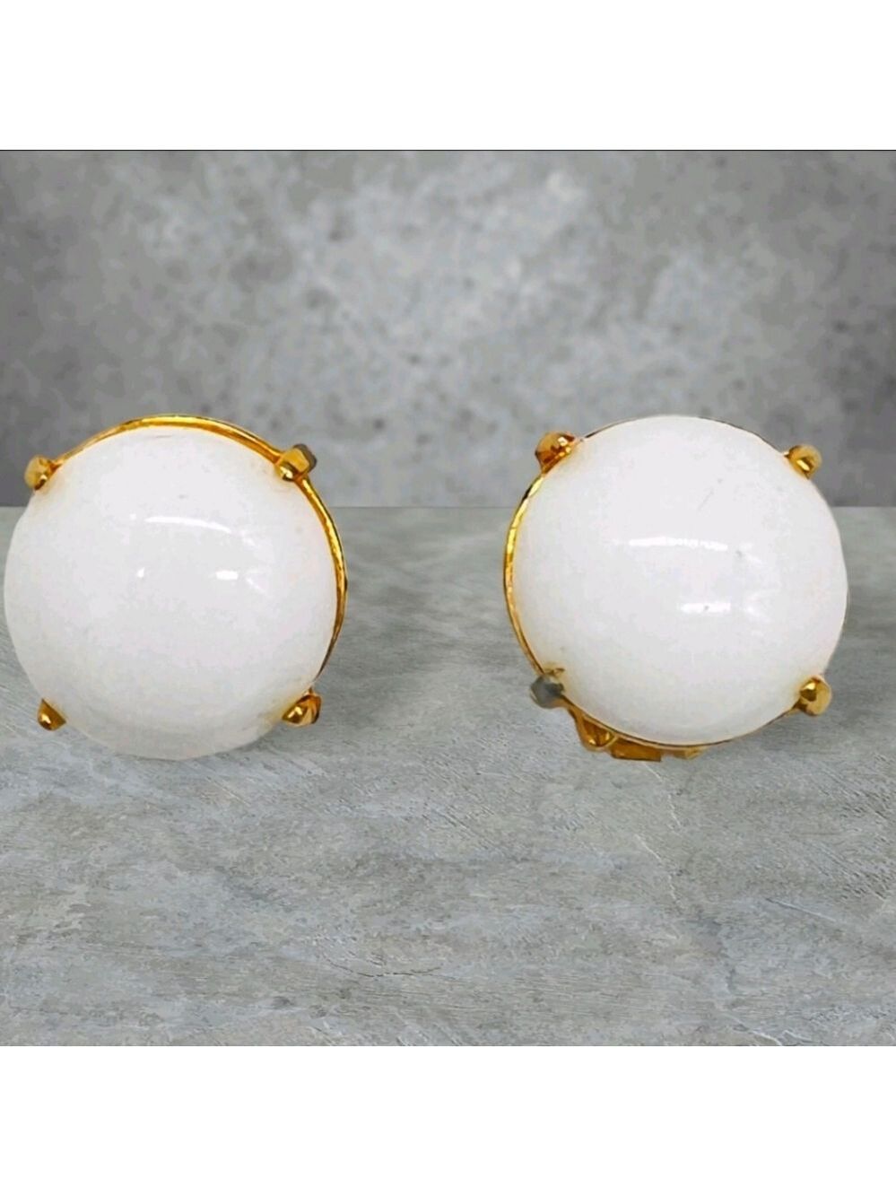 Vintage Hobe Signed Snowy White Lucite Round Button Gold Tone Clip Earrings